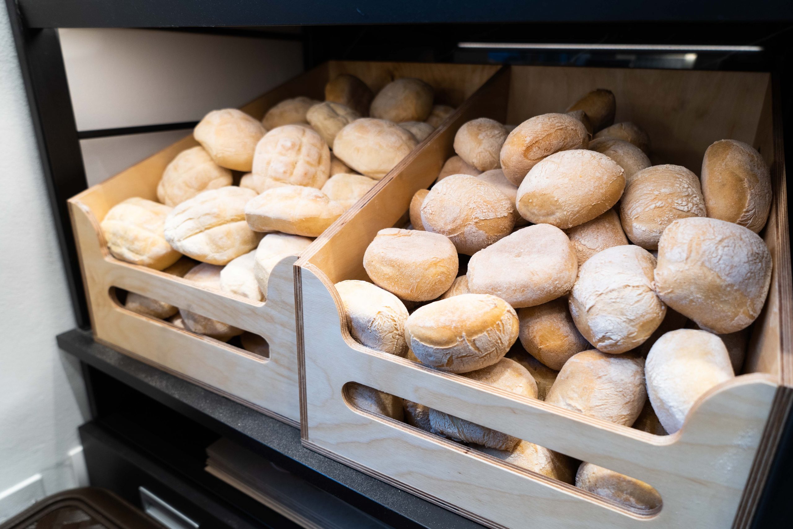 Panificio Grazioli a Milano e Legnano: pane, salato e dolci.